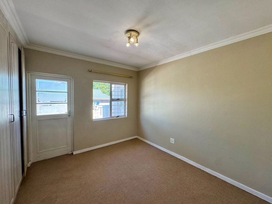 4 Bedroom Property for Sale in Caribbean Beach Club North West